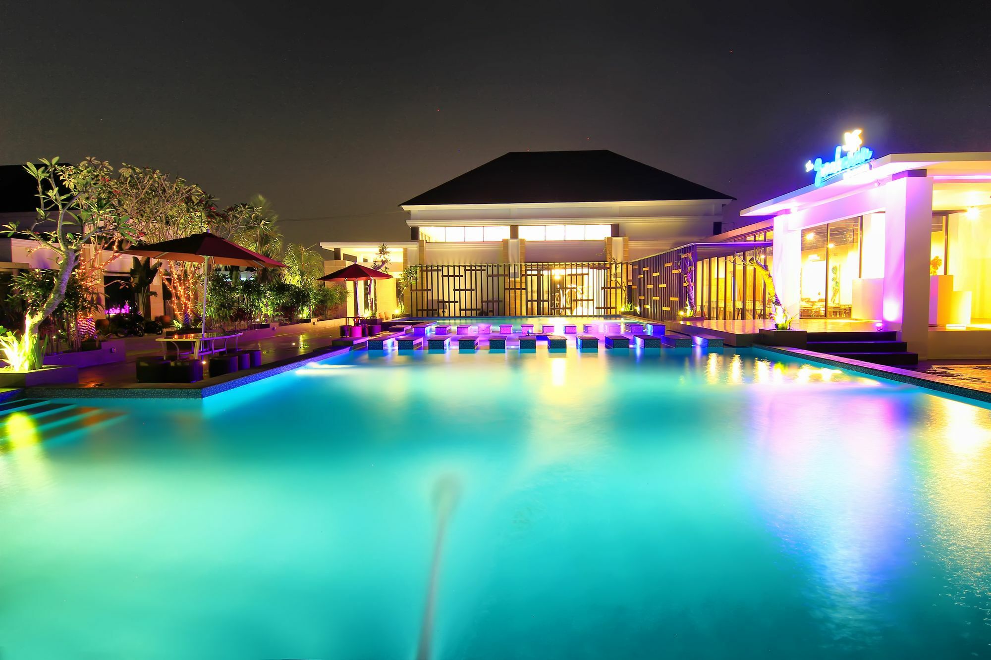 The Baliview Luxury Villas & Resto Пеканбару Экстерьер фото